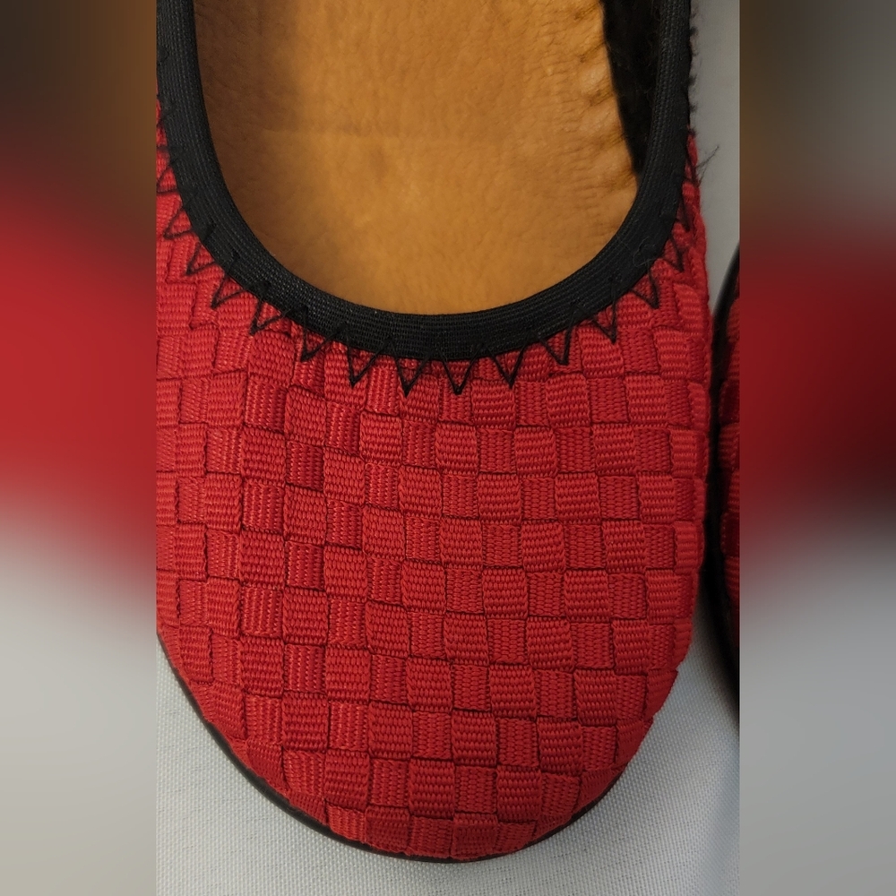 BM bernie mev Red and Black Textured Flats Size 38/7 - Picture 5 of 10